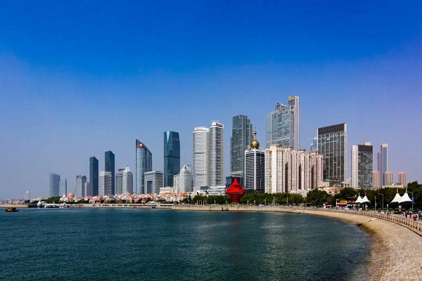 我国位居榜首的宜居城市，空气清新四季分明，你知道是哪吗？(图1)